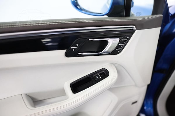 Used Porsche Macan 2015 for sale - 75202529: Photo 43