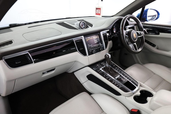 Used Porsche Macan 2015 for sale - 75202529: Photo 53