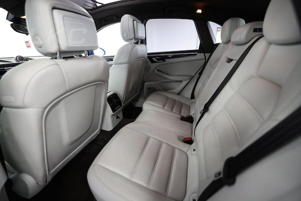 Used Porsche Macan 2015 for sale - 75202529: Photo 55