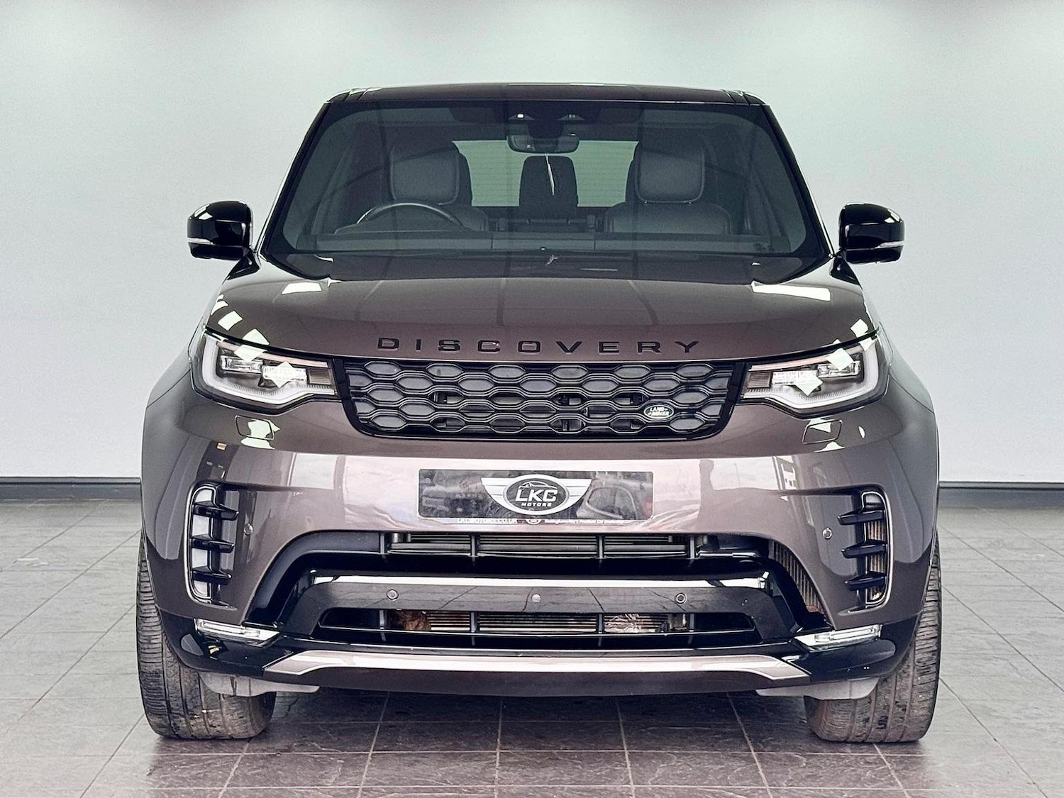Used Land Rover Discovery 2021 for sale - 76794581: Photo 2