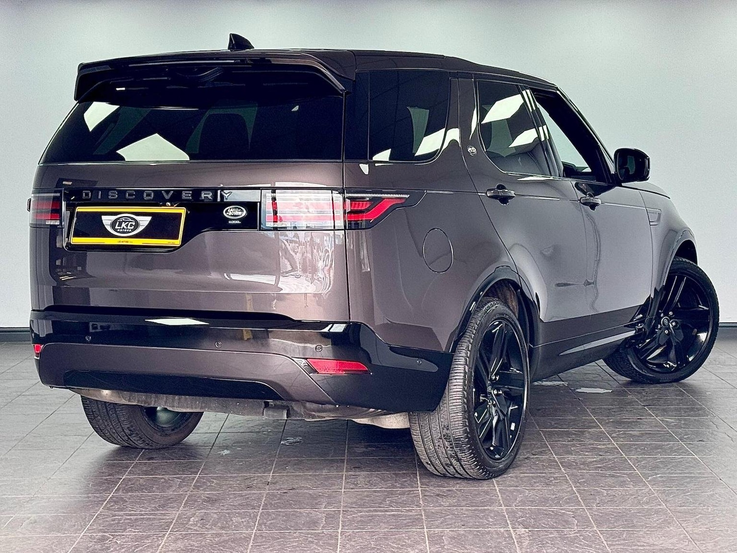 Used Land Rover Discovery 2021 for sale - 76794581: Photo 30