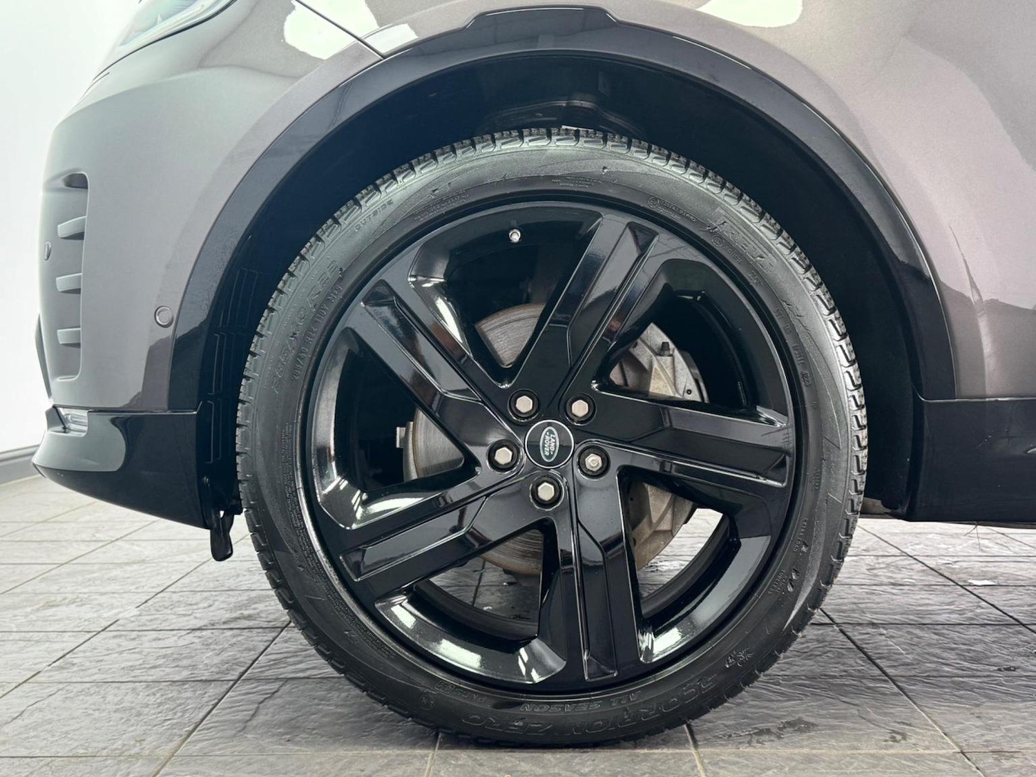 Used Land Rover Discovery 2021 for sale - 76794581: Photo 32