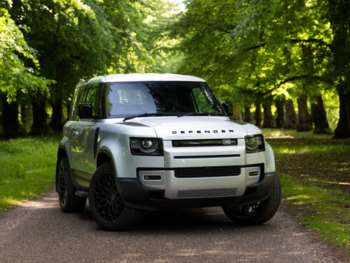 Used Land Rover Defender 90 2022 for sale - 74596108: Photo