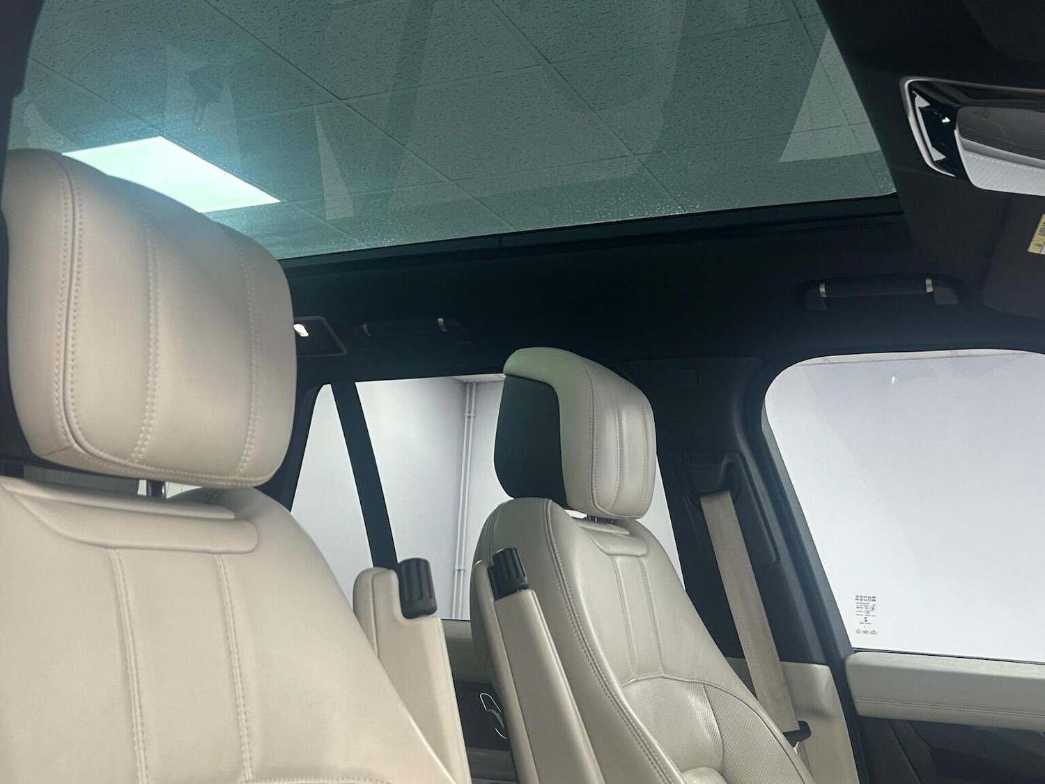 Used Land Rover Range Rover 2019 for sale - 76986819: Photo 11