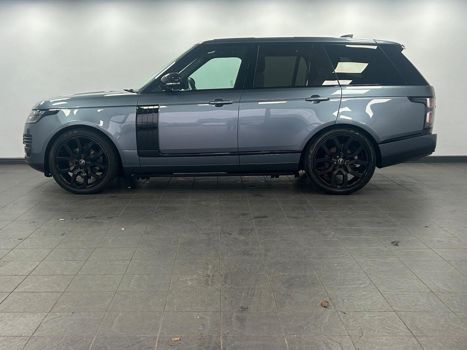 Used Land Rover Range Rover 2019 for sale - 76986819: Photo 4