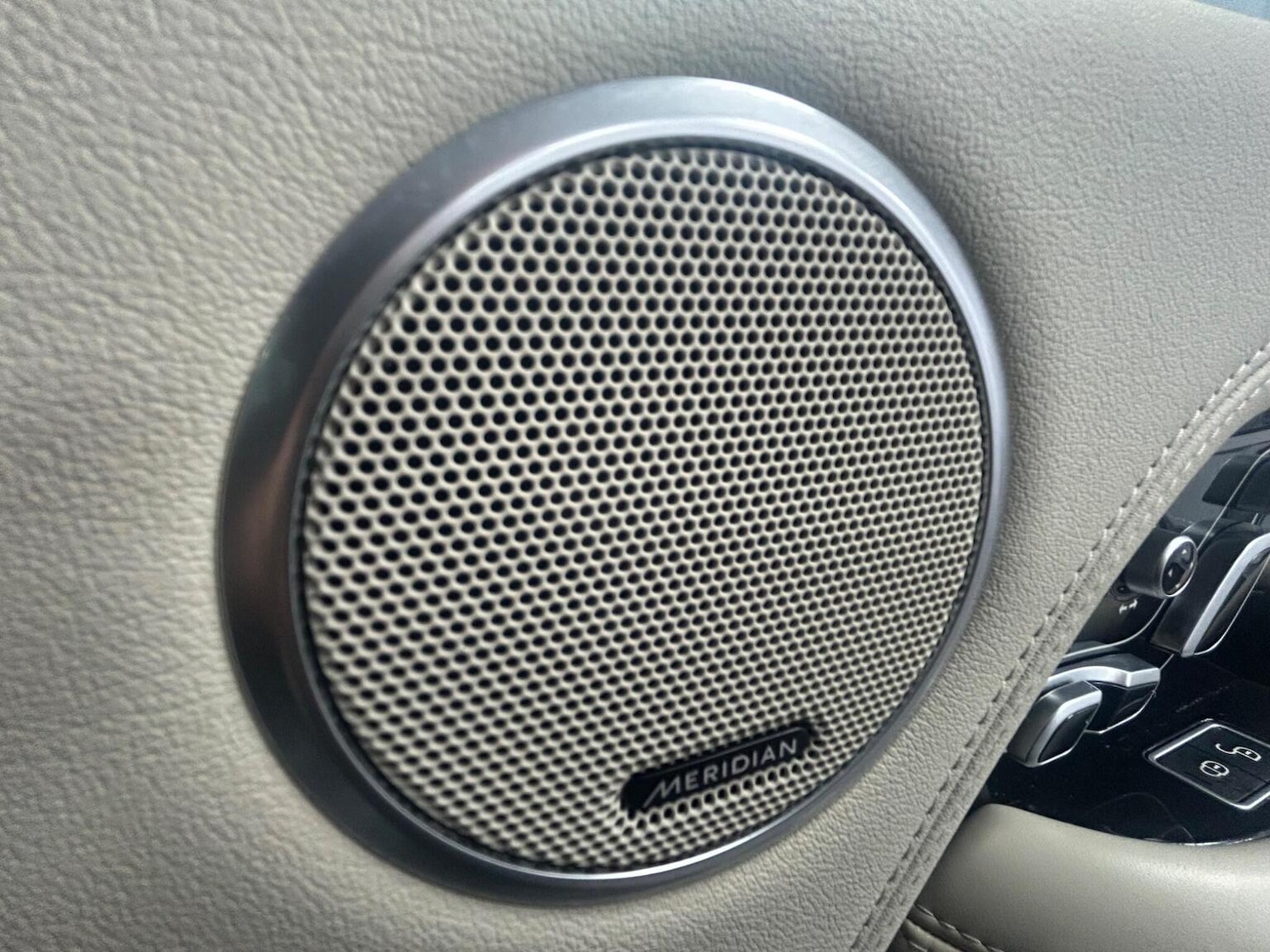 Used Land Rover Range Rover 2019 for sale - 76986819: Photo 40