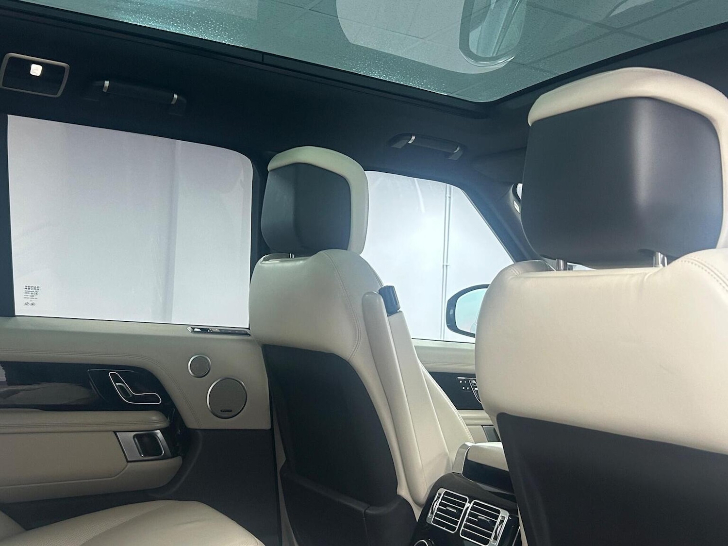 Used Land Rover Range Rover 2019 for sale - 76986819: Photo 8