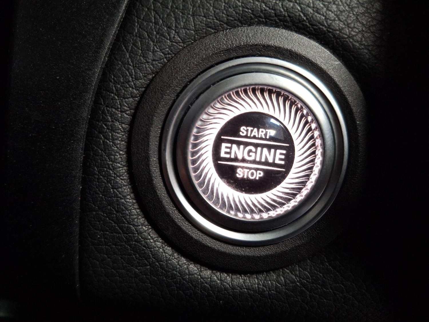 Used Mercedes-Benz C Class 2021 for sale - 77395207: Photo 15