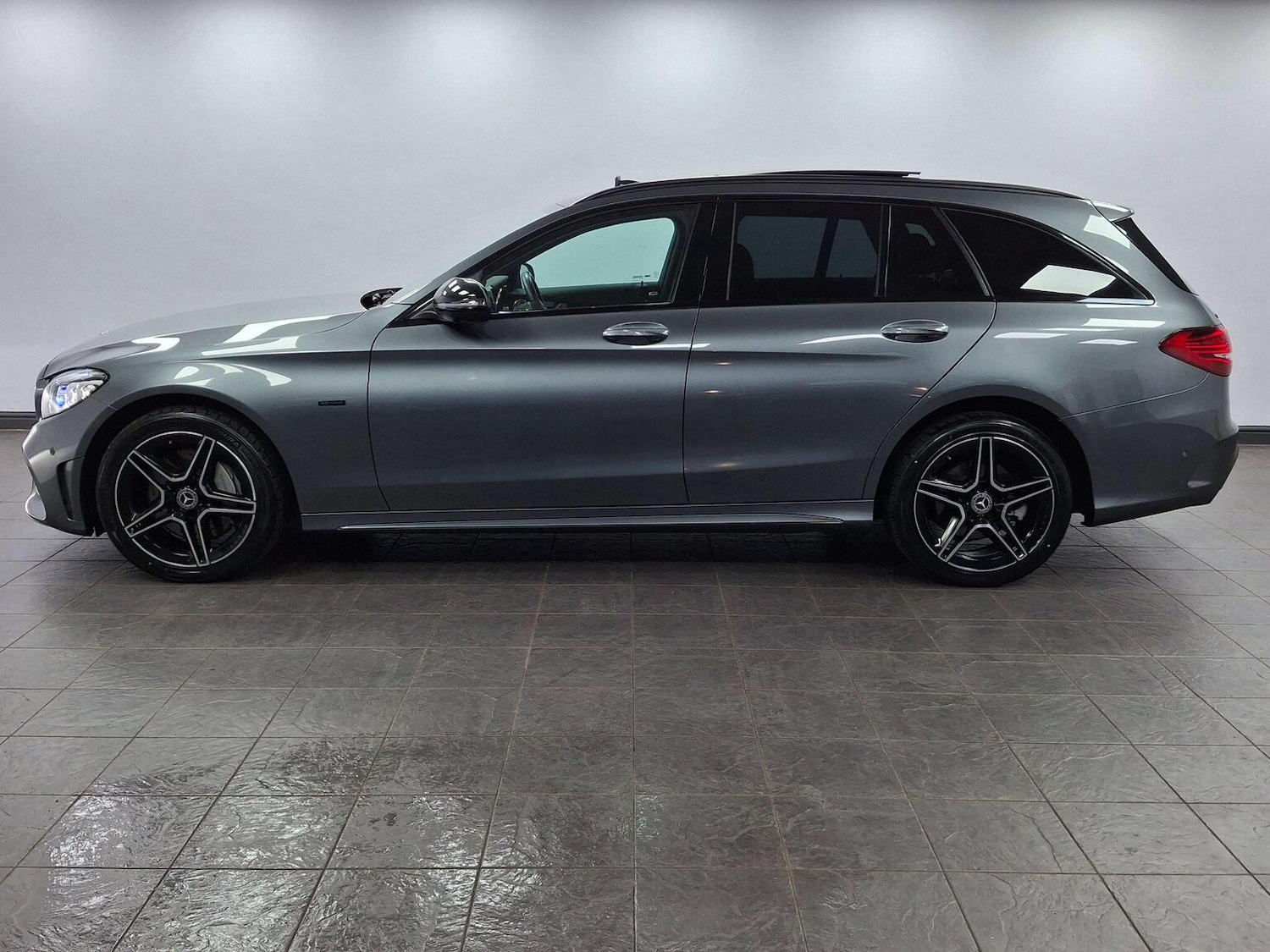 Used Mercedes-Benz C Class 2021 for sale - 77395207: Photo 16