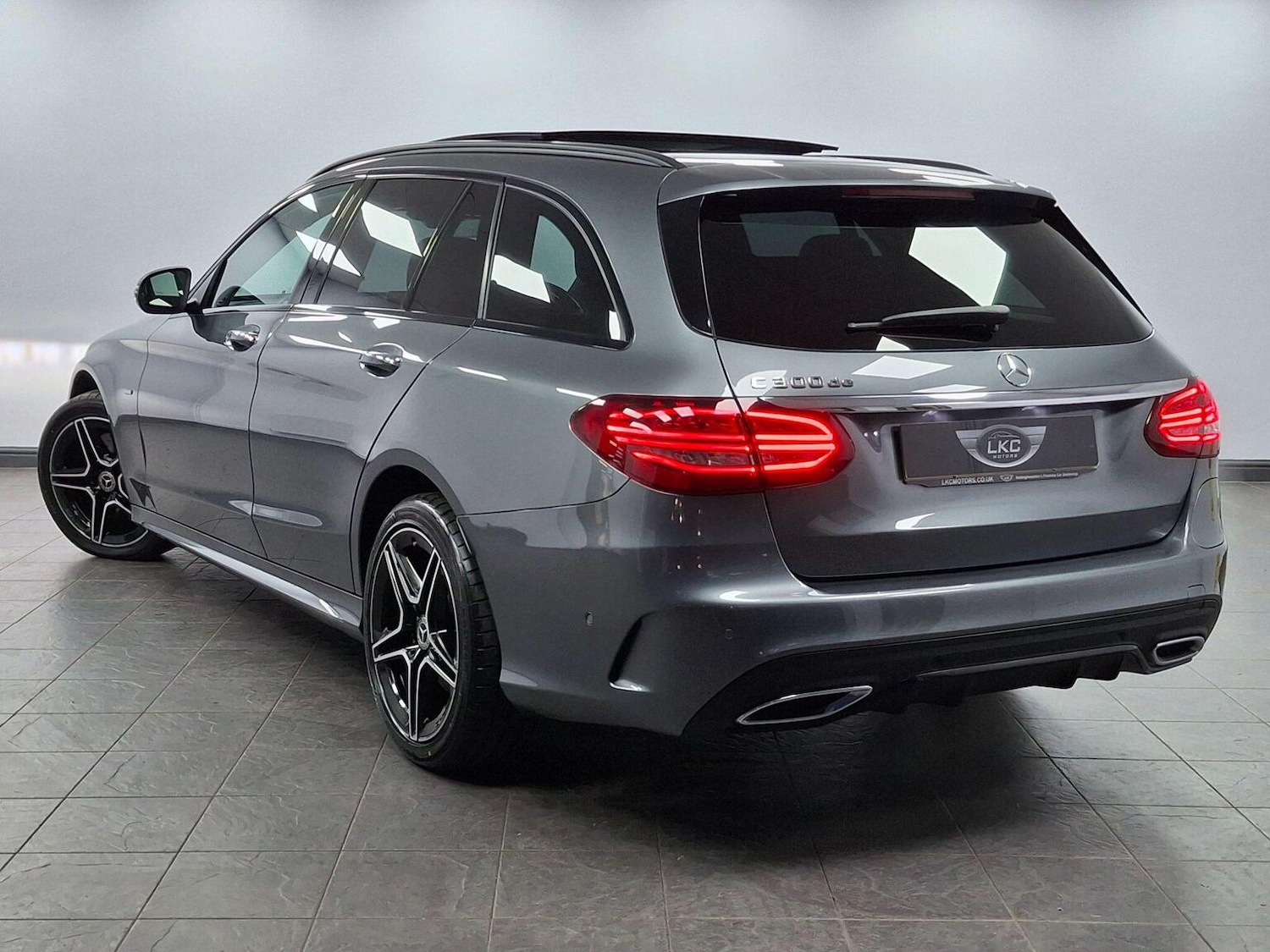 Used Mercedes-Benz C Class 2021 for sale - 77395207: Photo 17