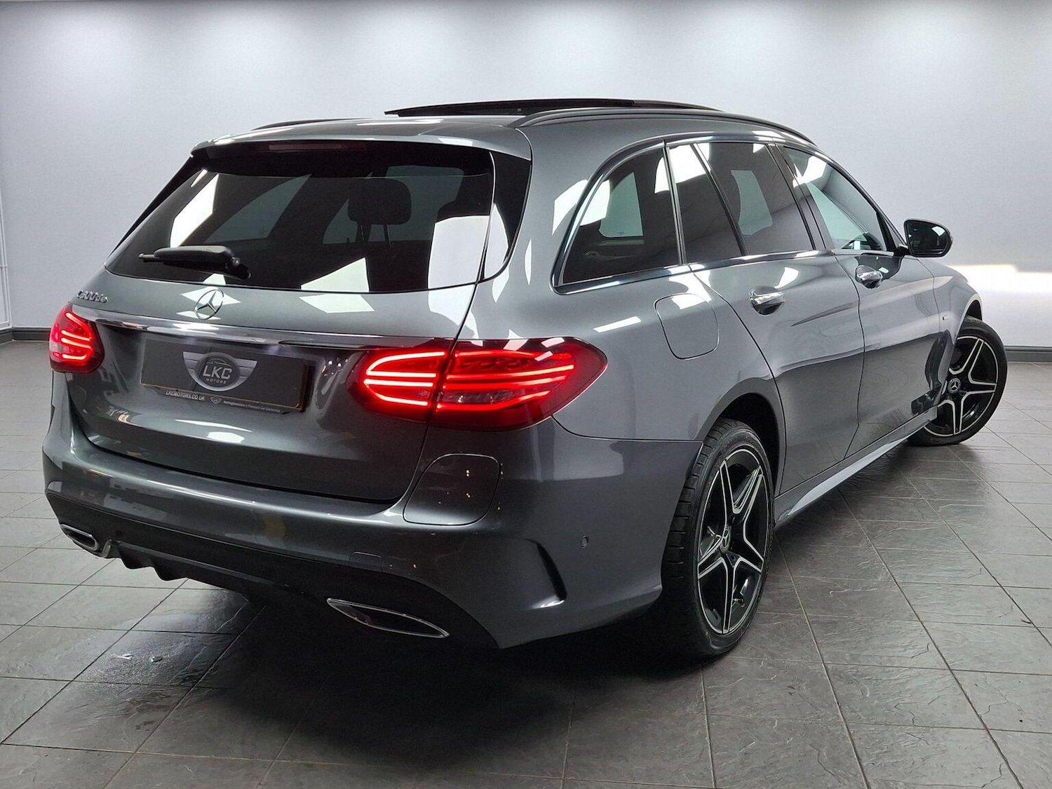 Used Mercedes-Benz C Class 2021 for sale - 77395207: Photo 19