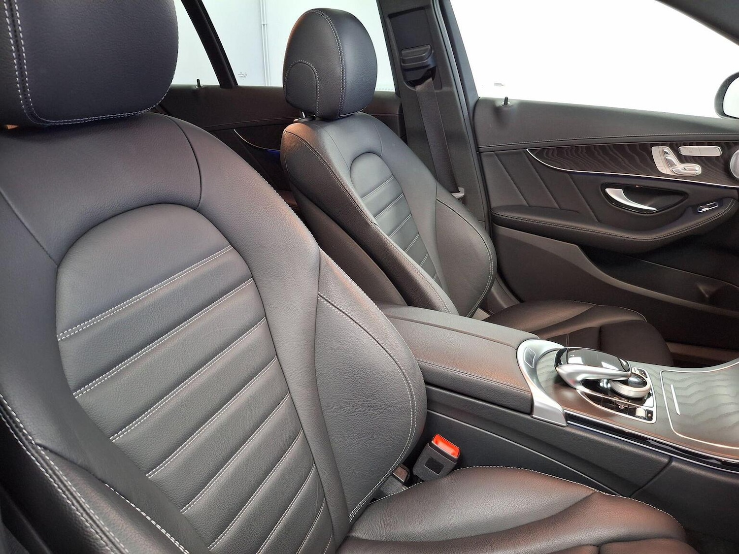 Used Mercedes-Benz C Class 2021 for sale - 77395207: Photo 39