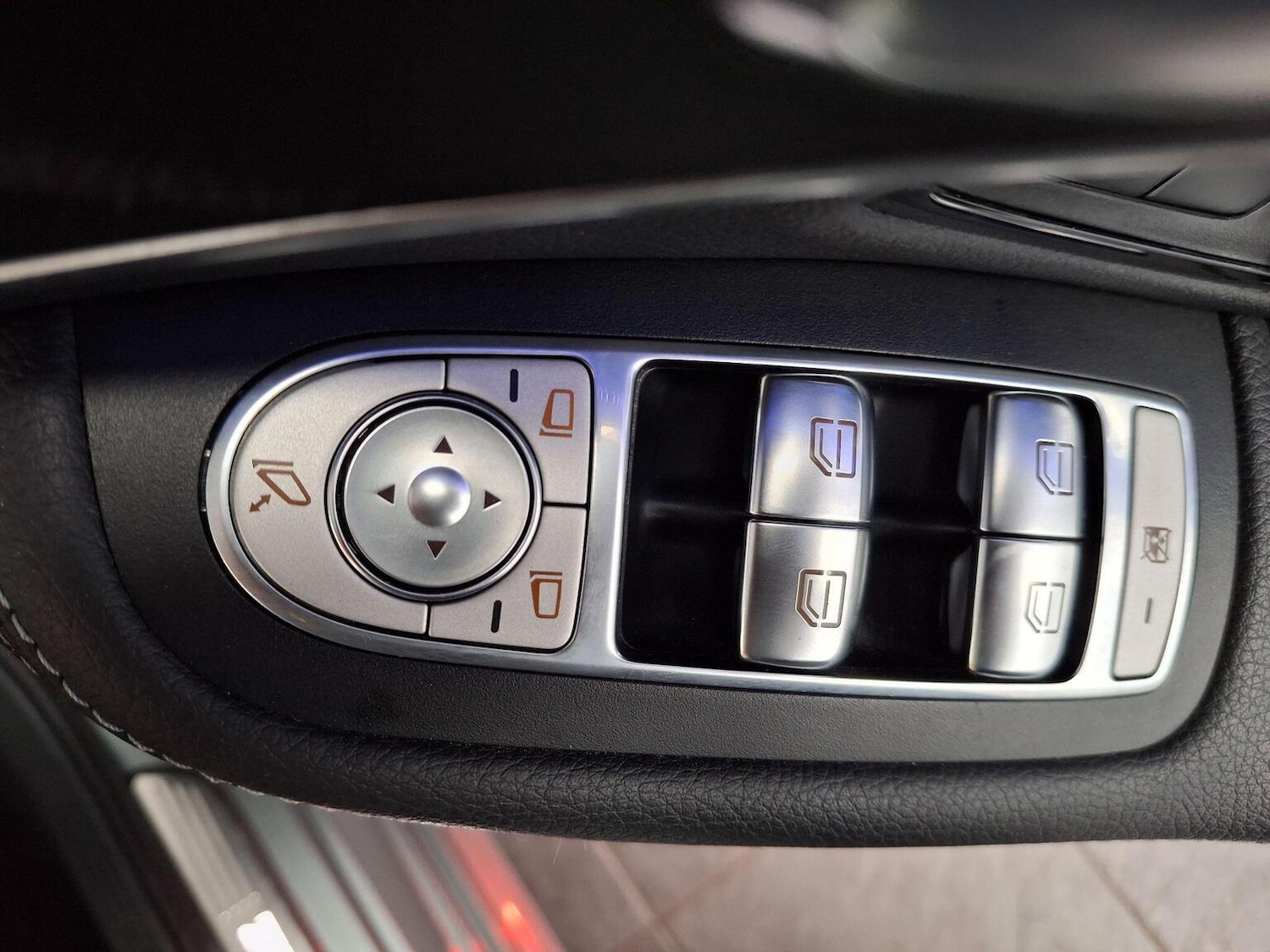 Used Mercedes-Benz C Class 2021 for sale - 77395207: Photo 49