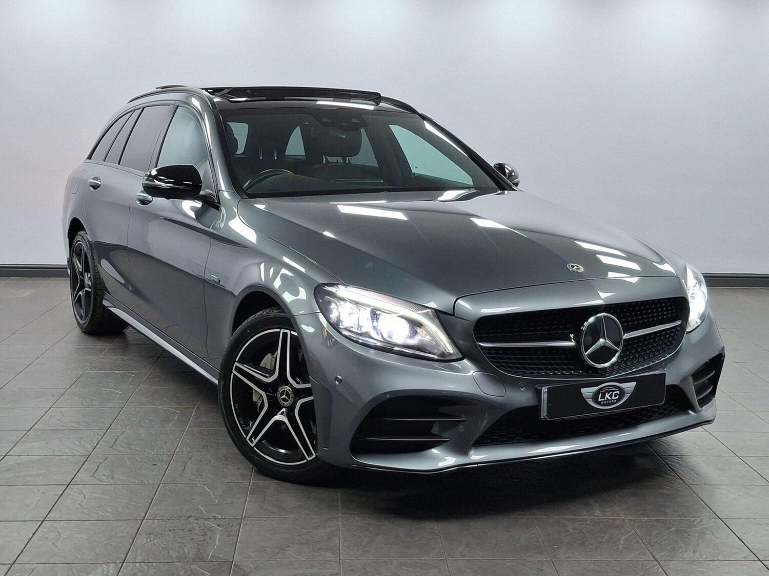 Used Mercedes-Benz C Class 2021 for sale - 77395207: Photo 57