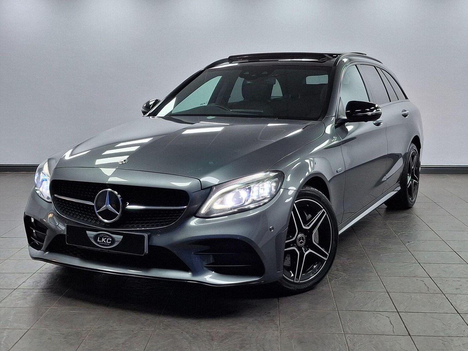 Used Mercedes-Benz C Class 2021 for sale - 77395207: Photo 59