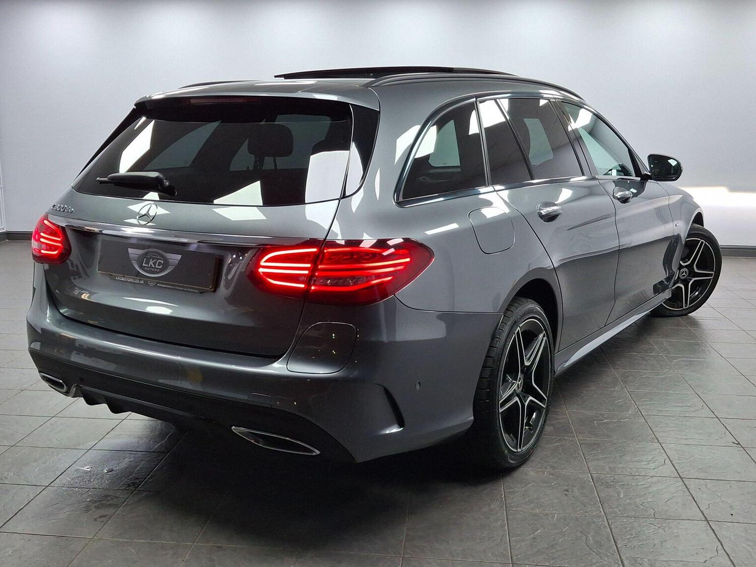 Used Mercedes-Benz C Class 2021 for sale - 77395207: Photo 89