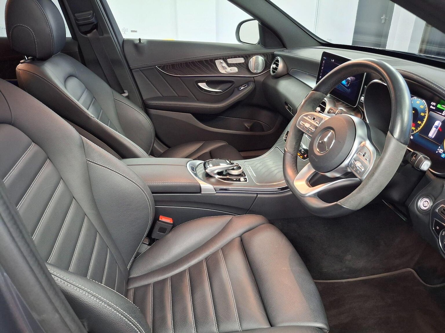 Used Mercedes-Benz C Class 2021 for sale - 77395207: Photo 91