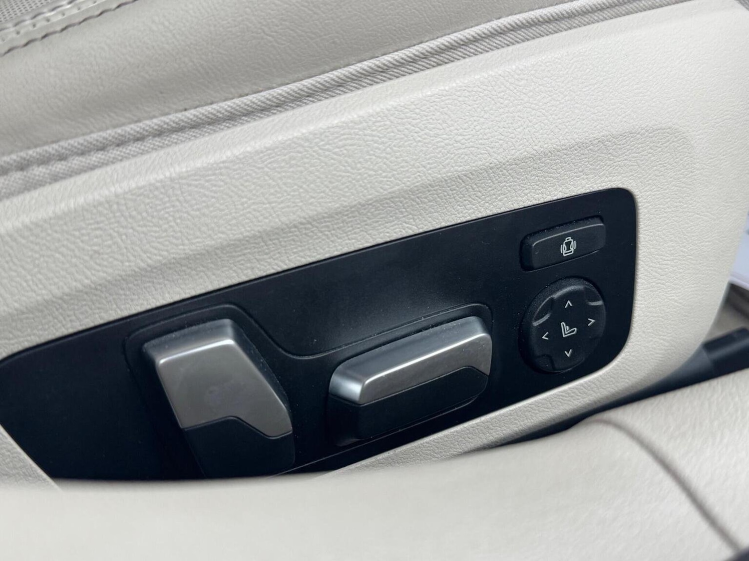 Used BMW 8 Series 2022 for sale - 76769618: Photo 25