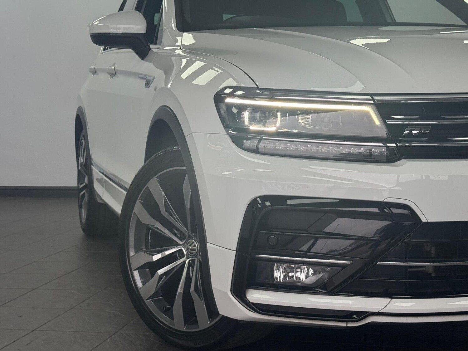 Used Volkswagen Tiguan 2018 for sale - 76268485: Photo 21