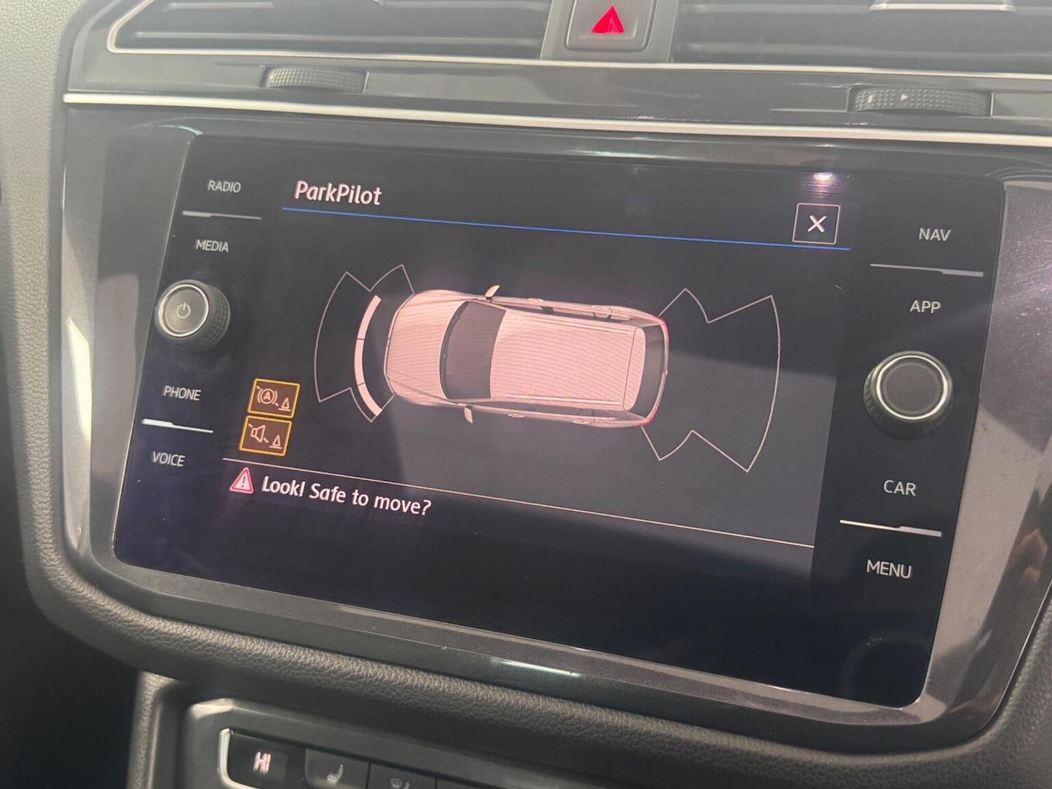 Used Volkswagen Tiguan 2018 for sale - 76268485: Photo 34