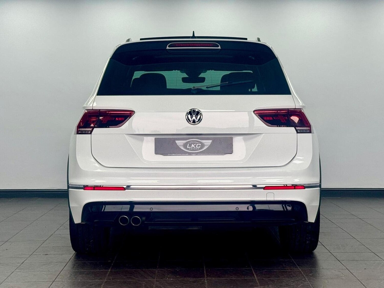 Used Volkswagen Tiguan 2018 for sale - 76268485: Photo 50