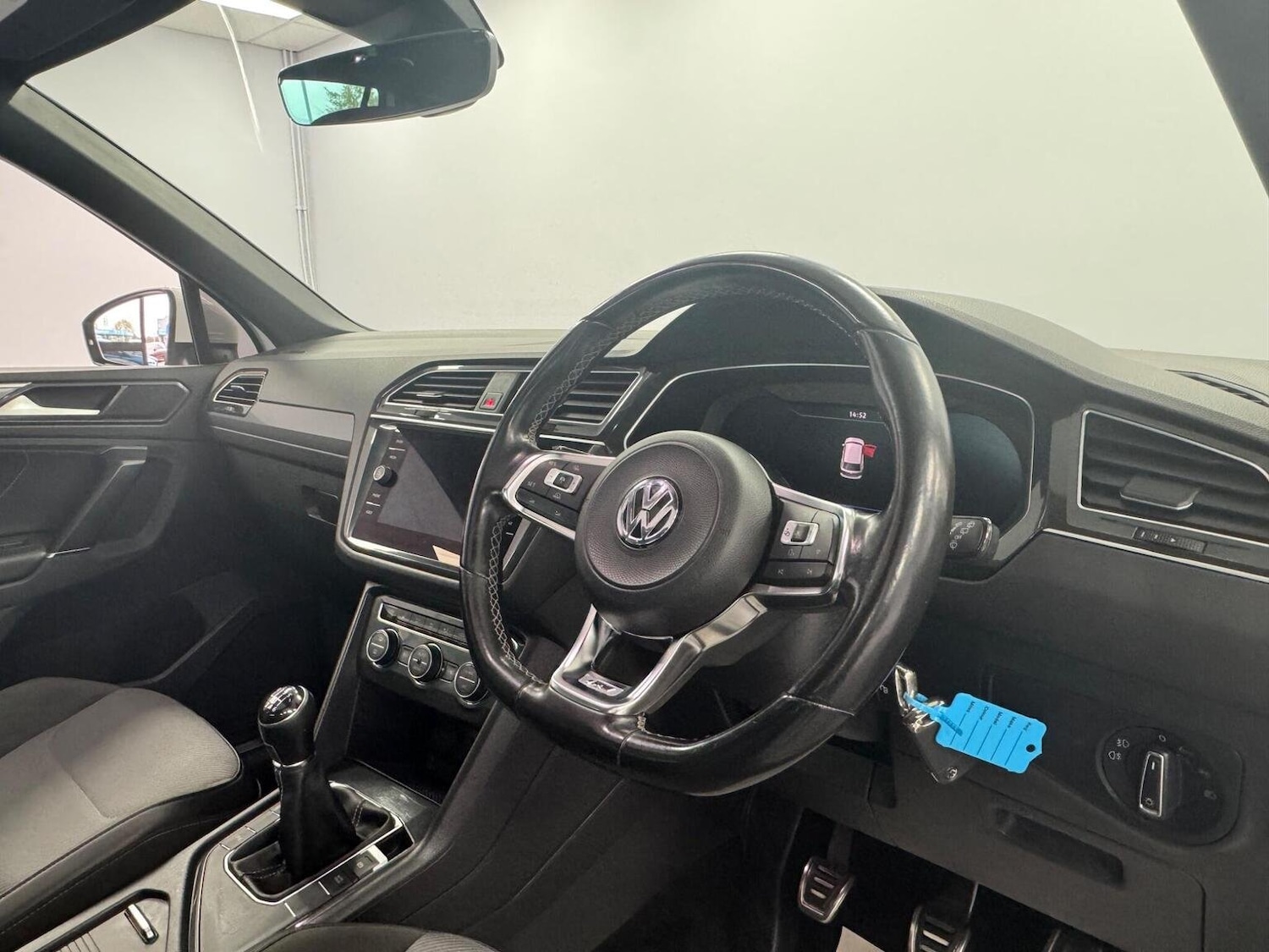 Used Volkswagen Tiguan 2018 for sale - 76268485: Photo 6