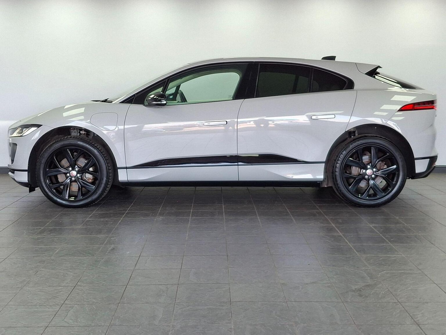 Used Jaguar I-Pace 2022 for sale - 78168826: Photo 2