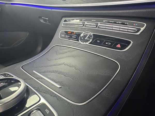 Used Mercedes-Benz E-Class 2020 for sale - 75535624: Photo 32
