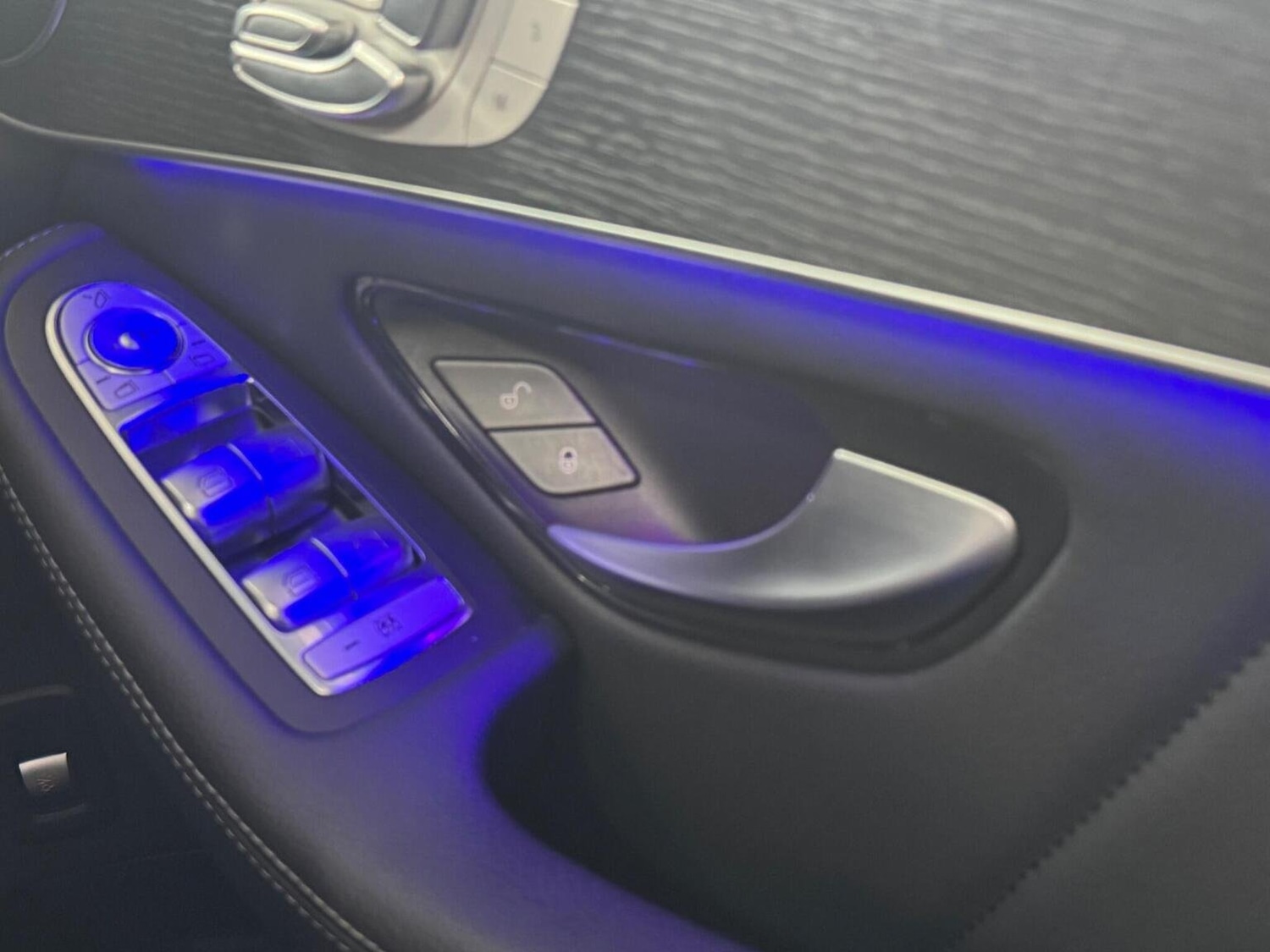 Used Mercedes-Benz GLC 2022 for sale - 76397040: Photo 27