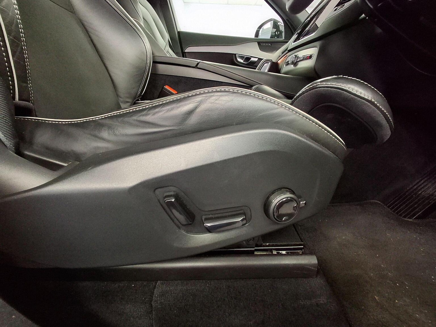 Used Volvo XC90 2021 for sale - 76935316: Photo 15