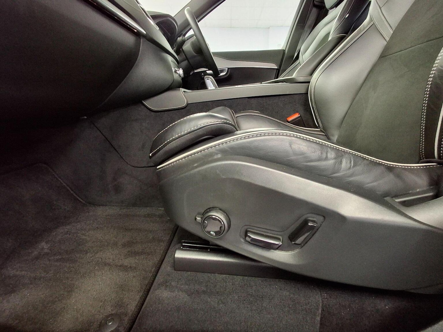 Used Volvo XC90 2021 for sale - 76935316: Photo 42