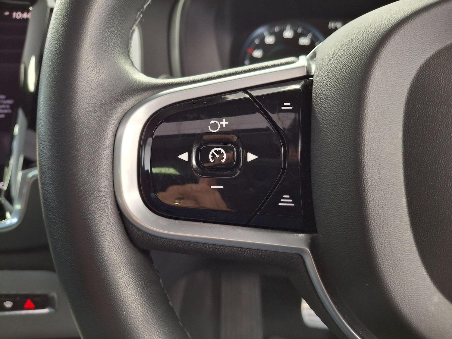 Used Volvo XC90 2021 for sale - 76935316: Photo 8