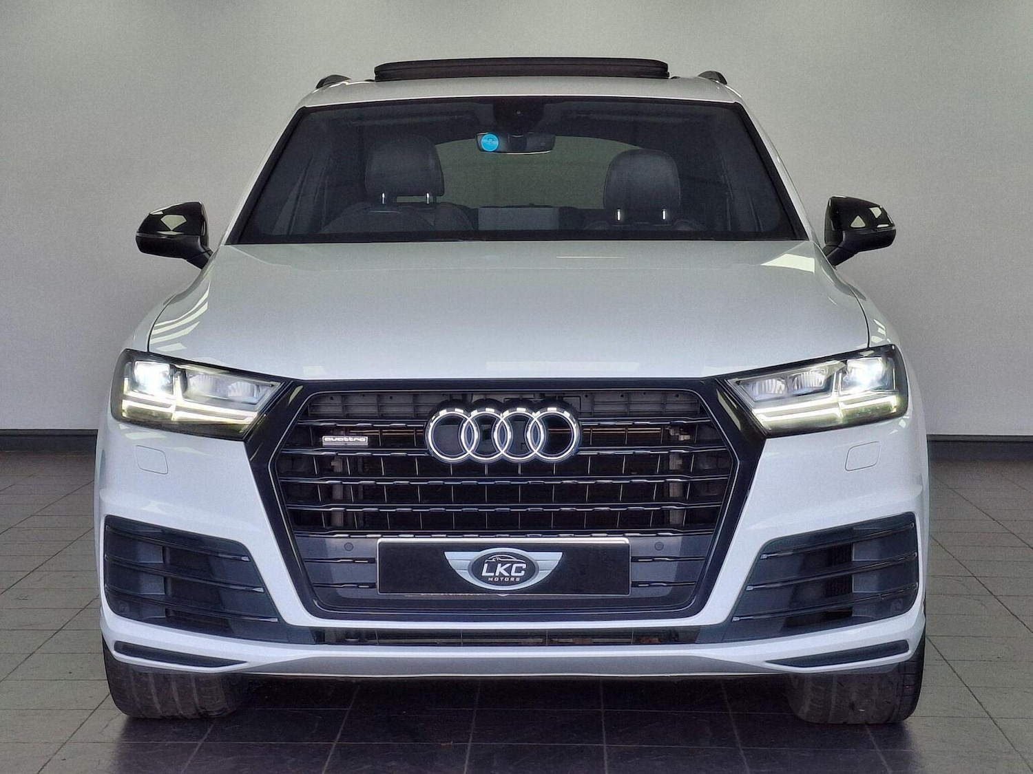 Used Audi Q7 2018 for sale - 77564213: Photo 3