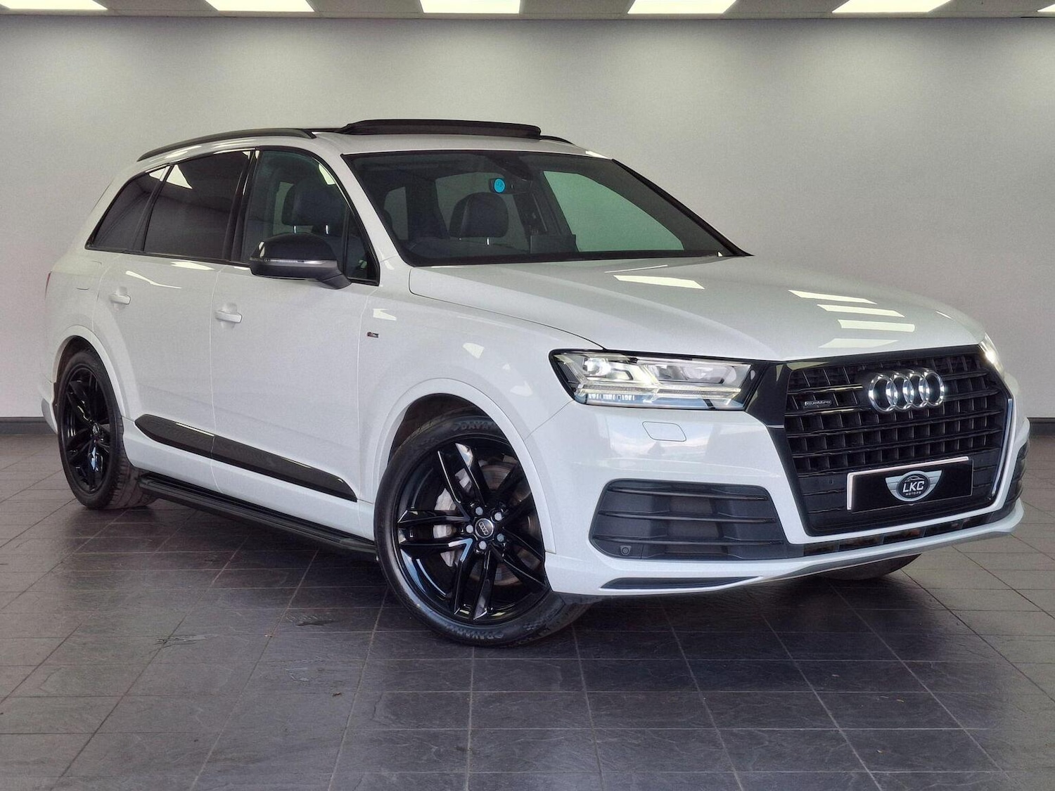 Used Audi Q7 2018 for sale - 77564213: Photo 34