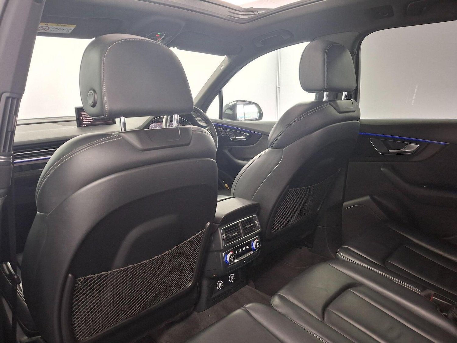 Used Audi Q7 2018 for sale - 77564213: Photo 38