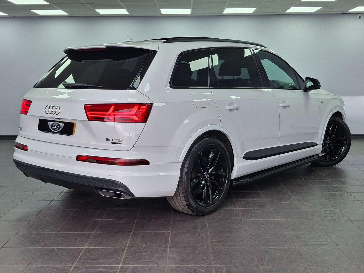Used Audi Q7 2018 for sale - 77564213: Photo 60