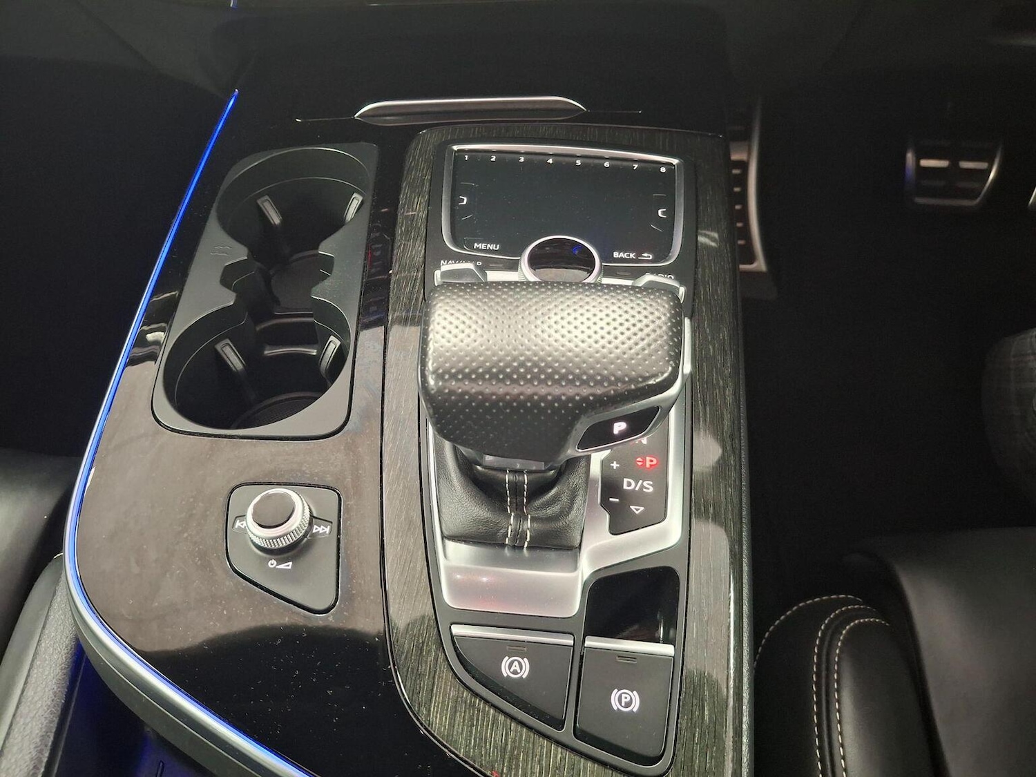 Used Audi Q7 2018 for sale - 77564213: Photo 76