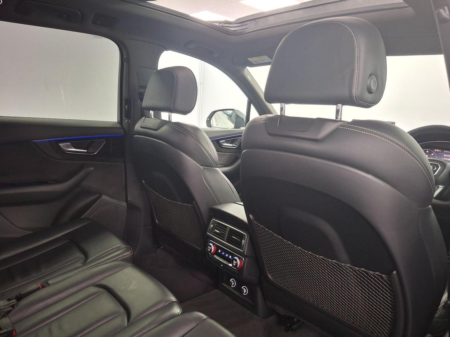 Used Audi Q7 2018 for sale - 77564213: Photo 79