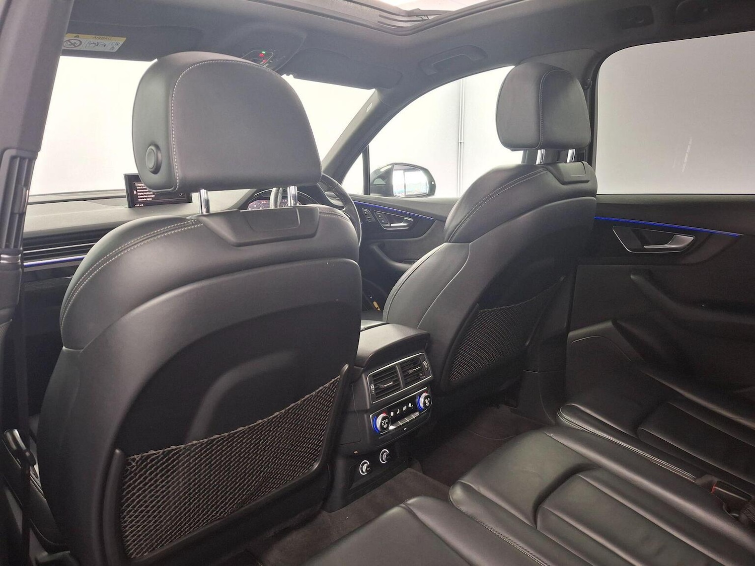 Used Audi Q7 2018 for sale - 77564213: Photo 84