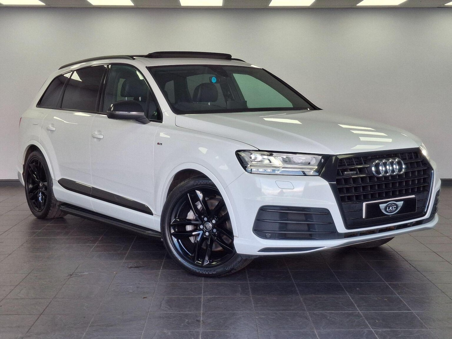 Used Audi Q7 2018 for sale - 77564213: Photo 86