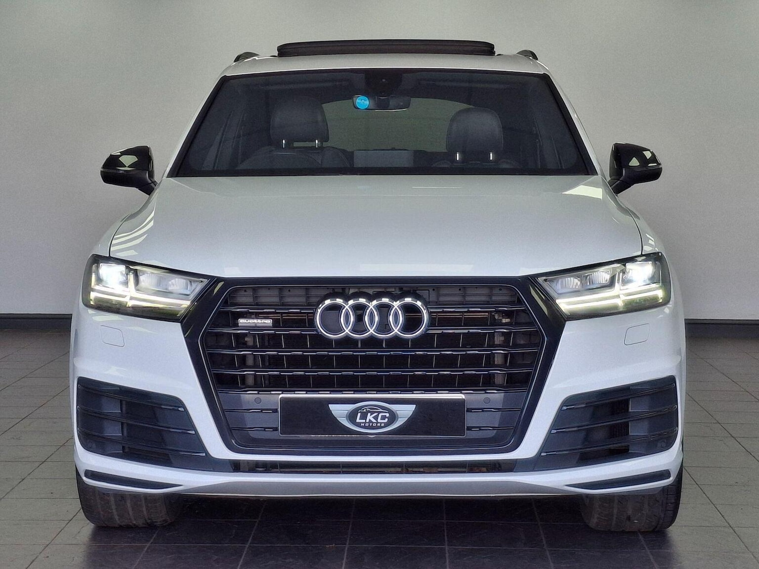 Used Audi Q7 2018 for sale - 77564213: Photo 87