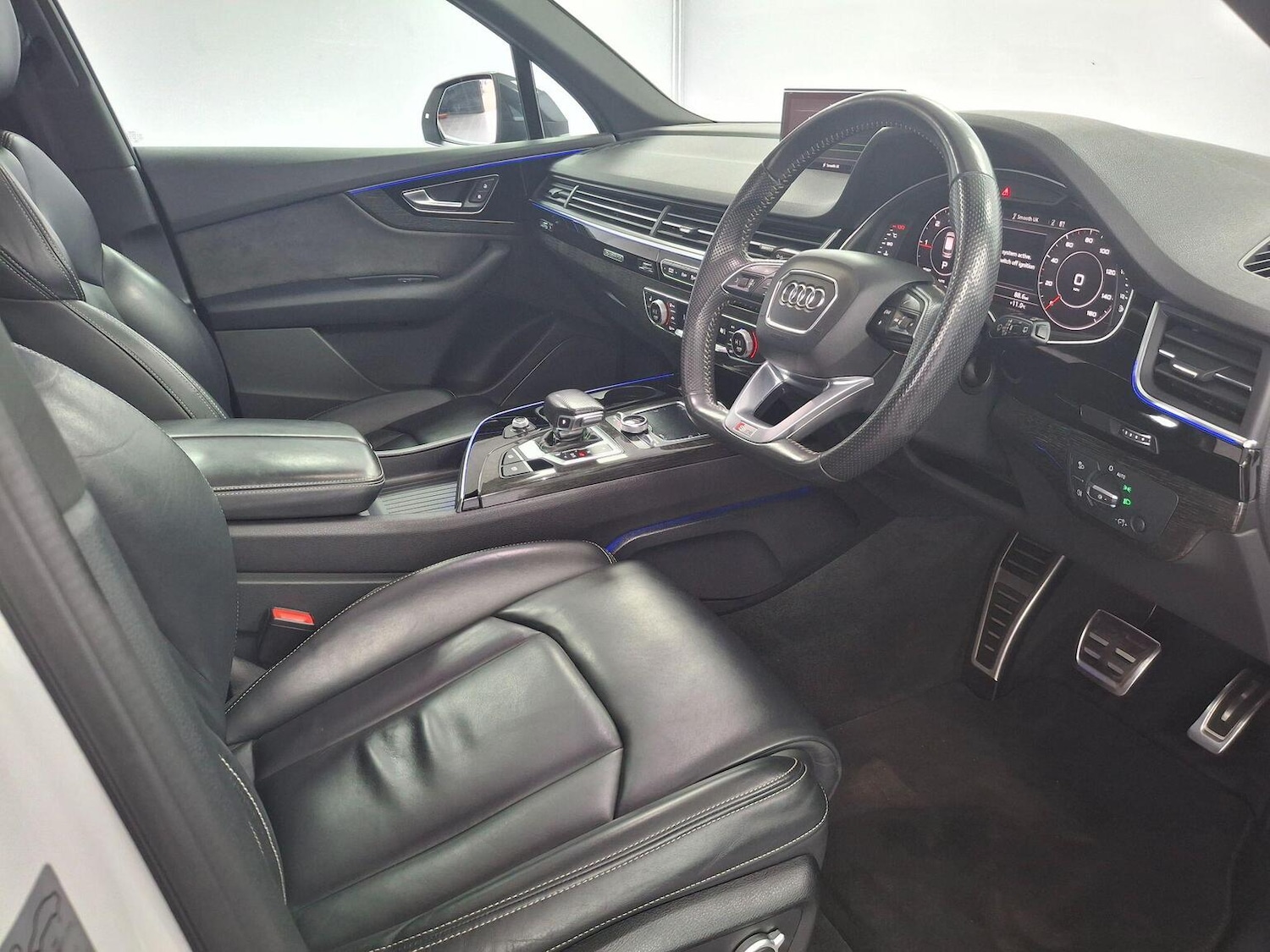 Used Audi Q7 2018 for sale - 77564213: Photo 9