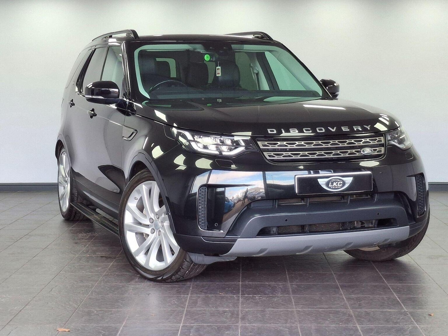Used Land Rover Discovery 2019 for sale - 76769558: Photo 12