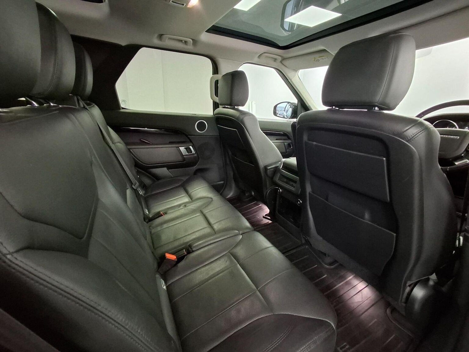 Used Land Rover Discovery 2019 for sale - 76769558: Photo 19