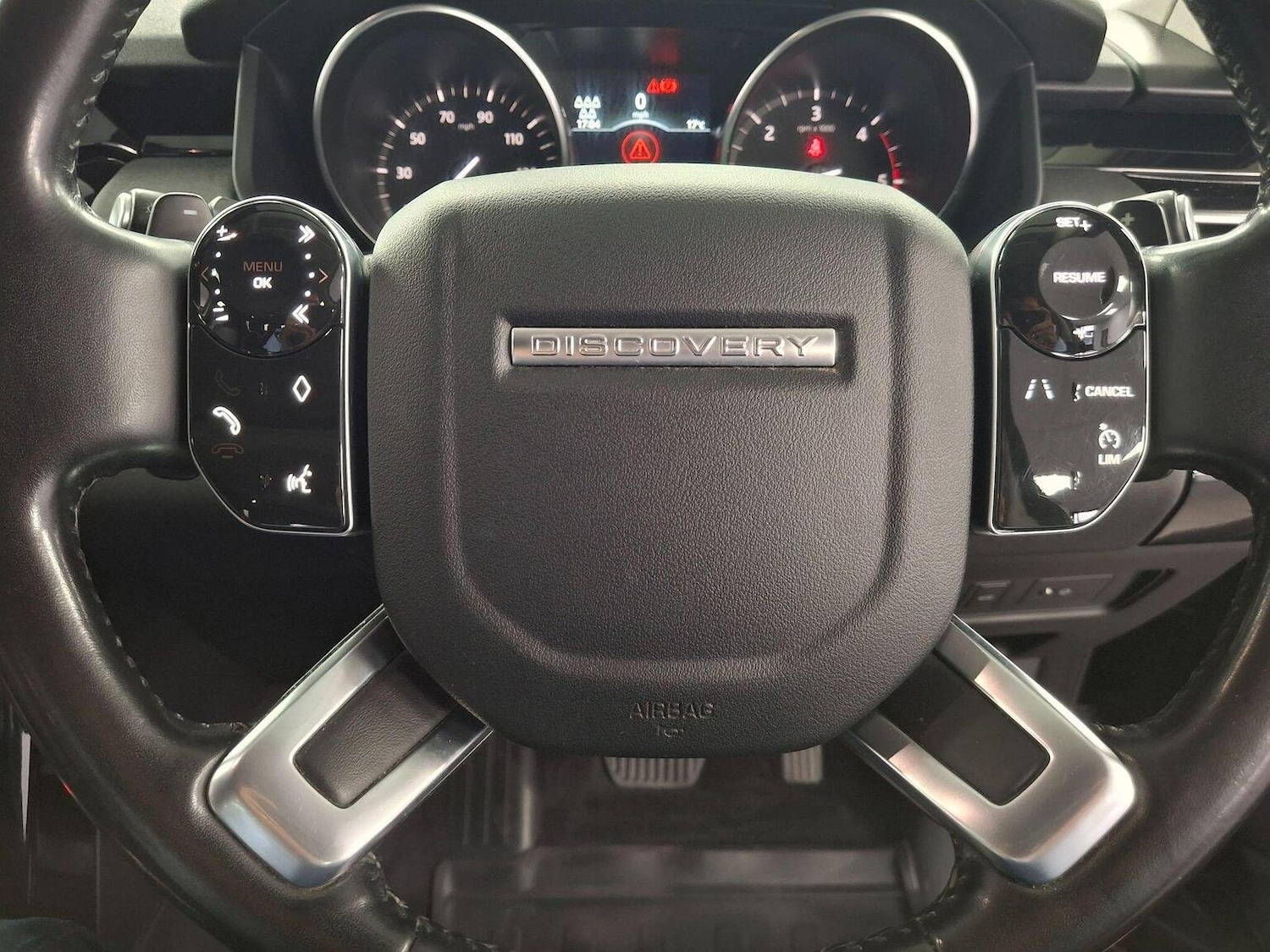 Used Land Rover Discovery 2019 for sale - 76769558: Photo 4