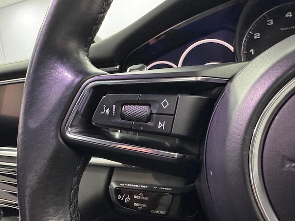 Used Porsche Panamera 2021 for sale - 76293172: Photo 51