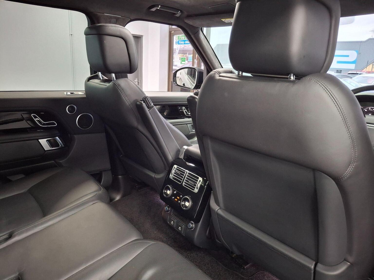 Used Land Rover Range Rover 2021 for sale - 76618613: Photo 32