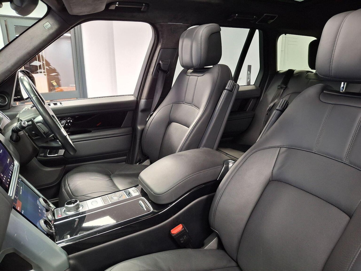 Used Land Rover Range Rover 2021 for sale - 76618613: Photo 75