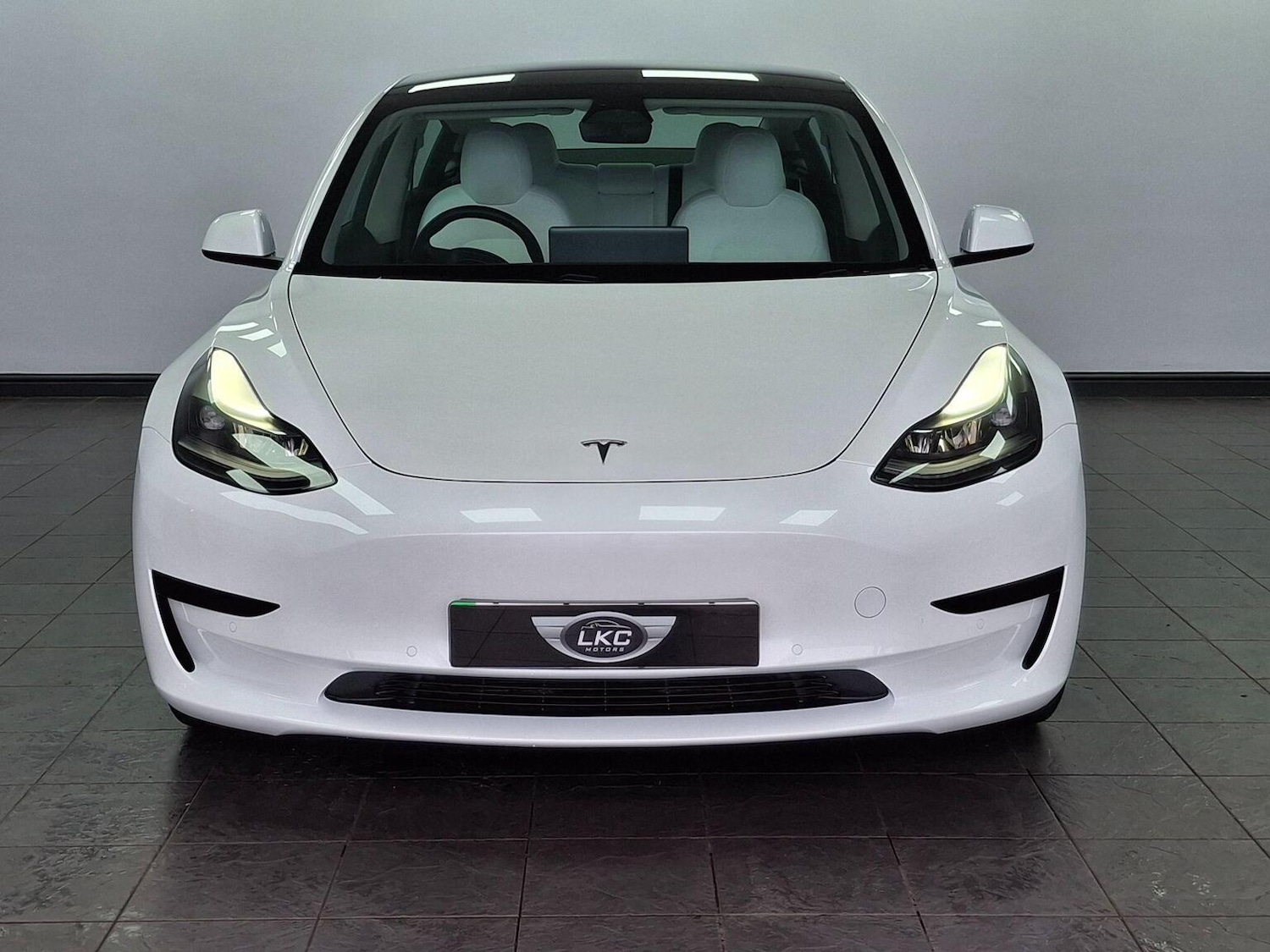 Used Tesla Model 3 2022 for sale - 77707158: Photo 3