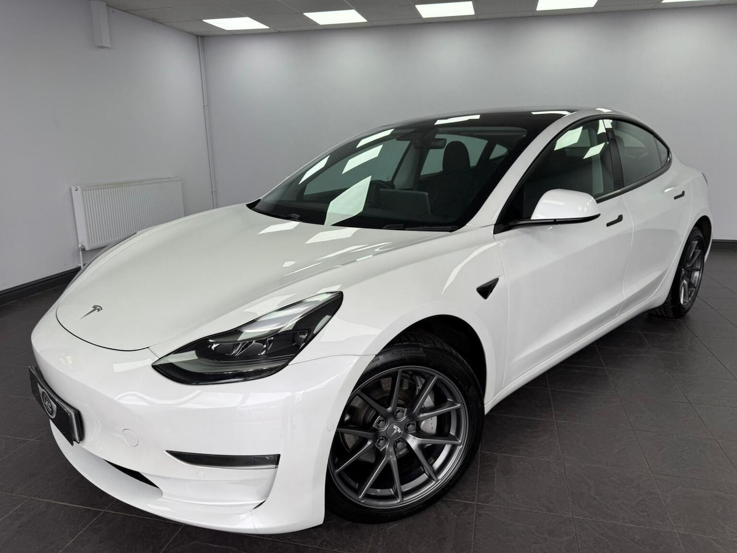 Used Tesla Model 3 2020 for sale - 78135072: Photo 4